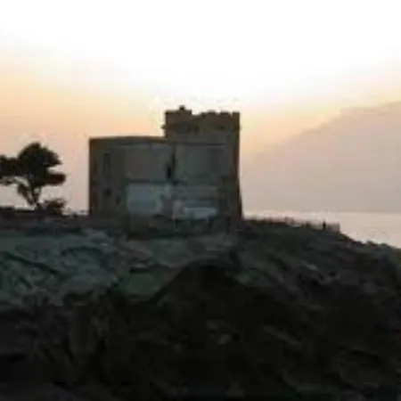 Casa Salusa *