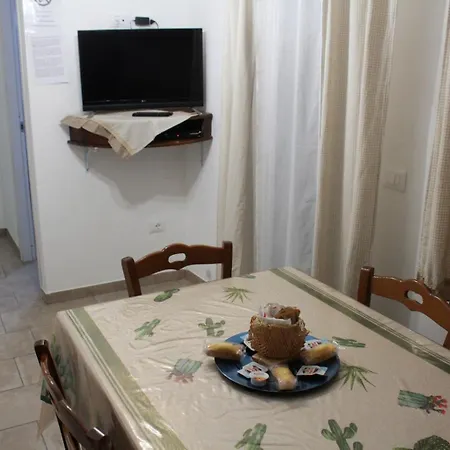 Casa Salusa Holiday home *