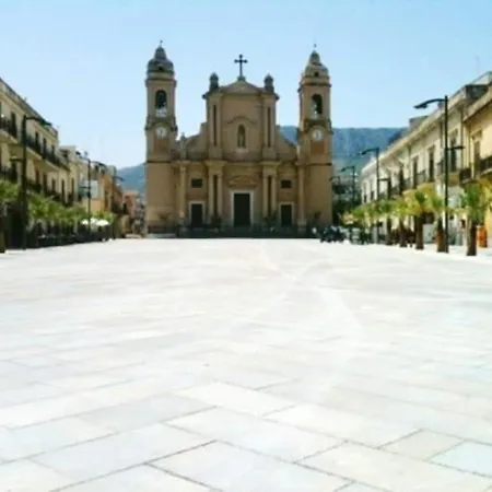 Casa Salusa بيت للعطل *