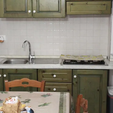Casa Salusa * تيراسيني